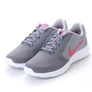 Women’s Nike Revolution 3 Running Shoes